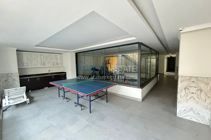 Umeblowany apartament z dwiema sypialniami w centrum Mahmutlar, zaledwie 200 metrów od plaży 15 