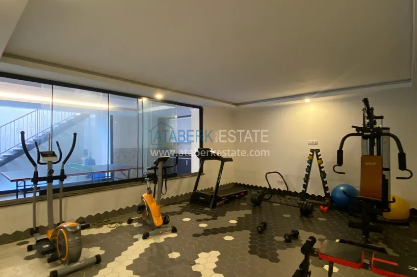 Umeblowany apartament z dwiema sypialniami w centrum Mahmutlar, zaledwie 200 metrów od plaży 17 