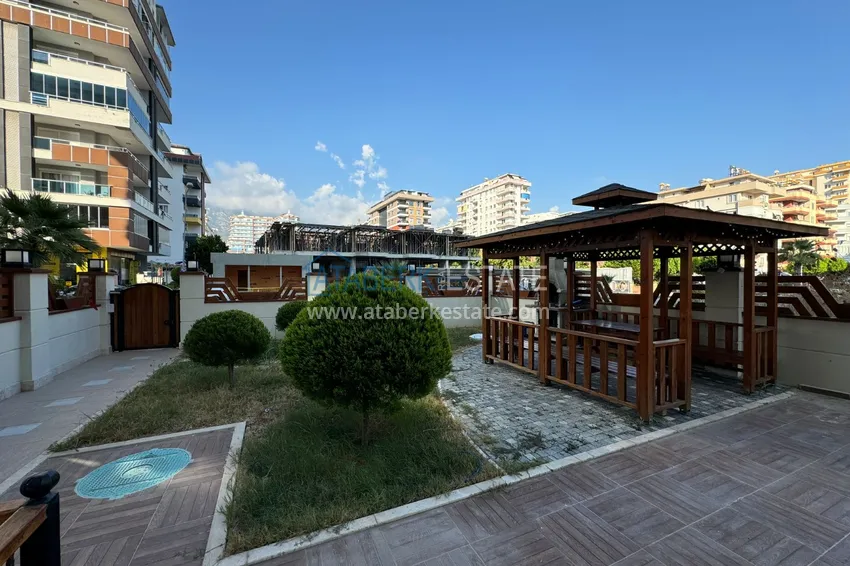 Umeblowany apartament z dwiema sypialniami w centrum Mahmutlar, zaledwie 200 metrów od plaży 9 