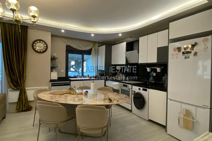 Kupuj  Umeblowany apartament z dwiema sypialniami w centrum Mahmutlar, zaledwie 200 metrów od plaży 12 