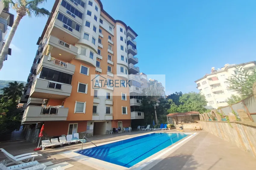 Apartament 2+1 umeblowany od właściciela w rejonie Kleopatry, centrum Alanyi — nadaje się na zezwolenie na pobyt 2 
