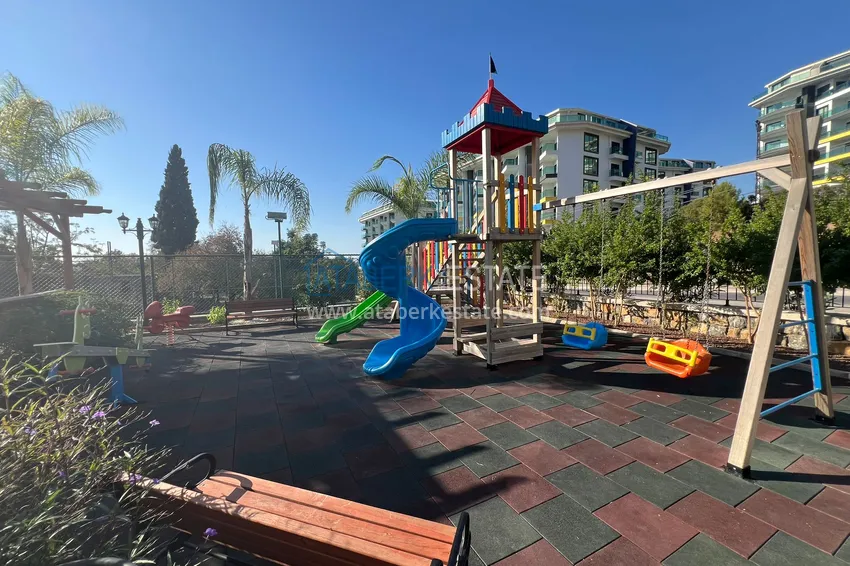 Dwupoziomowy penthouse 3+1 z widokiem na morze - Kargicak, Alanya 11 