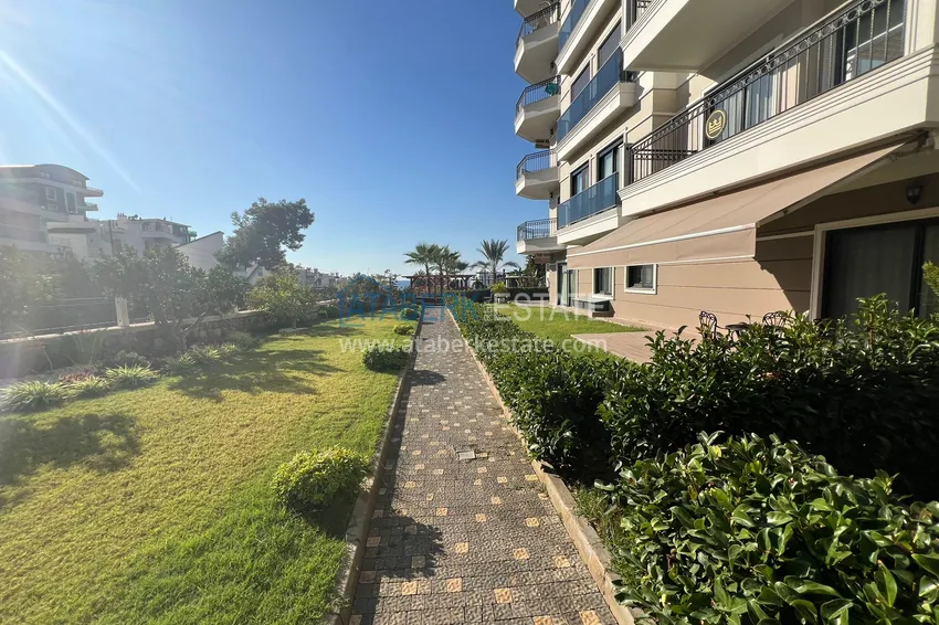 Dwupoziomowy penthouse 3+1 z widokiem na morze - Kargicak, Alanya 13 
