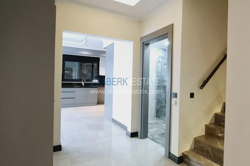 Kupuj  Dwupoziomowy penthouse 3+1 z widokiem na morze - Kargicak, Alanya 1 