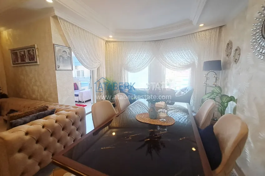 Kupuj  Apartament 2+1 umeblowany od właściciela w rejonie Kleopatry, centrum Alanyi — nadaje się na zezwolenie na pobyt 7 