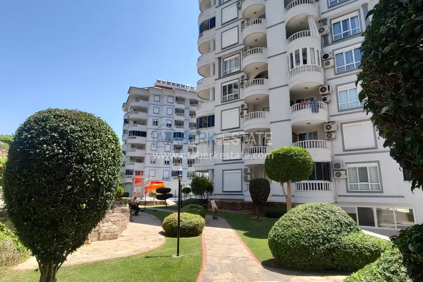 Trzypokojowe umeblowane apartamenty w dzielnicy Tosmur w Alanya. Nieruchomość na zezwolenie na pobyt 18 
