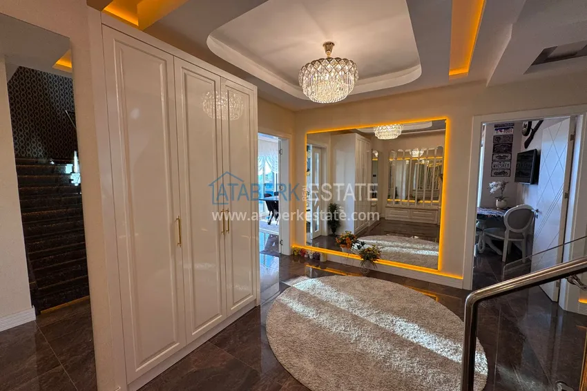 Kupuj  Dwupoziomowy penthouse 4+1 z meblami w luksusowym kompleksie — Mahmutlar, Alanya 1 