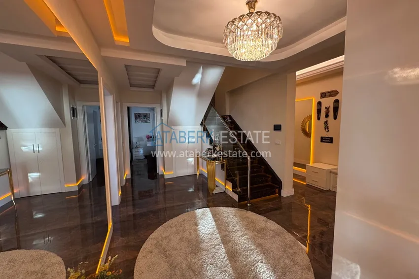 Kupuj  Dwupoziomowy penthouse 4+1 z meblami w luksusowym kompleksie — Mahmutlar, Alanya 2 