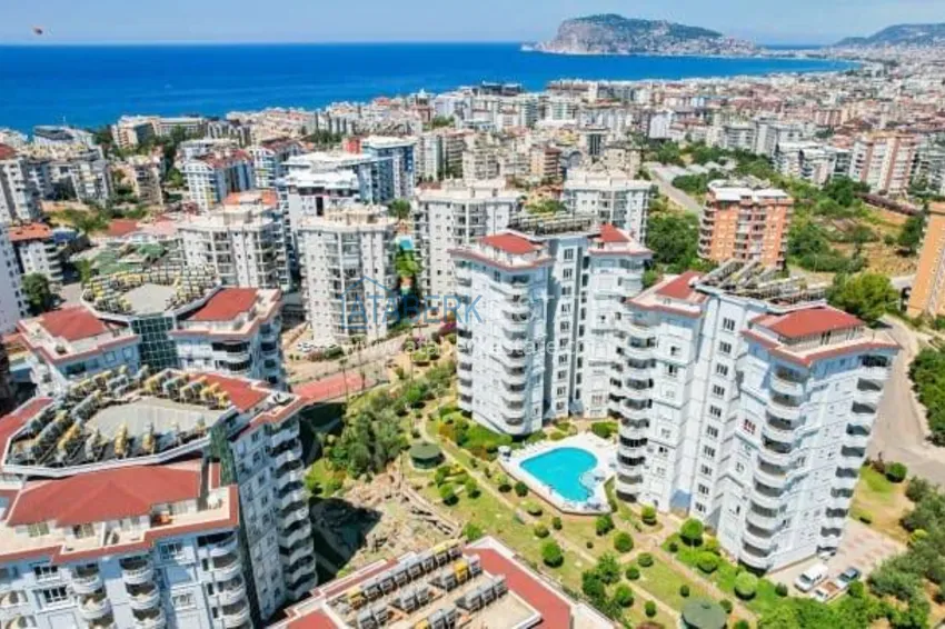 Trzypokojowe umeblowane apartamenty w dzielnicy Tosmur w Alanya. Nieruchomość na zezwolenie na pobyt 2 