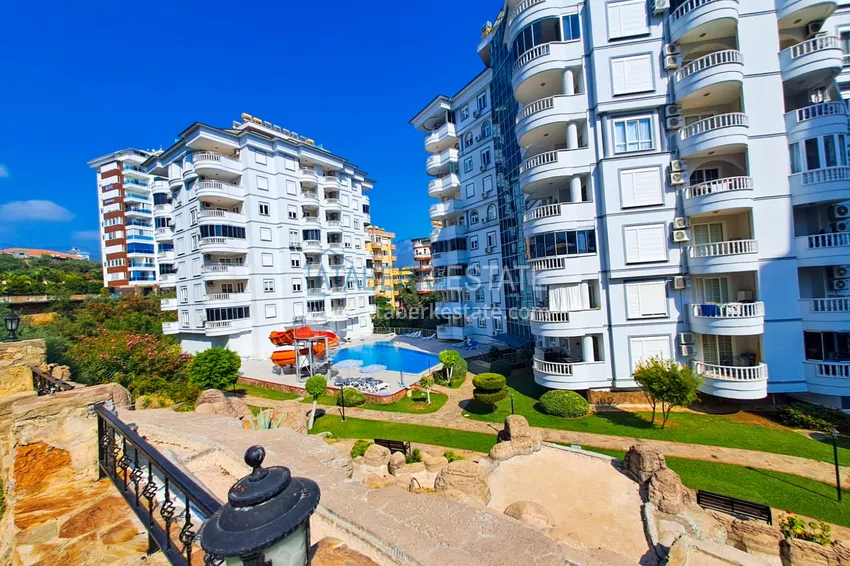 Trzypokojowe umeblowane apartamenty w dzielnicy Tosmur w Alanya. Nieruchomość na zezwolenie na pobyt 5 