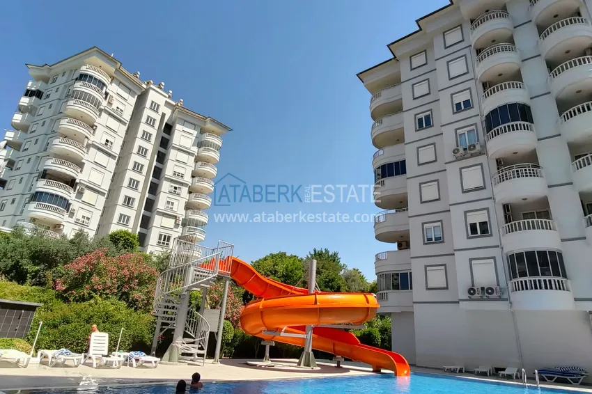 Trzypokojowe umeblowane apartamenty w dzielnicy Tosmur w Alanya. Nieruchomość na zezwolenie na pobyt 6 