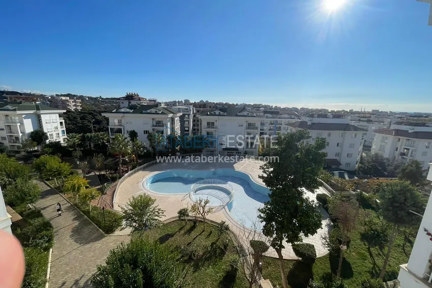 Kupuj  Dwupoziomowy penthouse 3+1 w Oba, Alanya. Nadaje się do zezwoleń na obywatelstwo i pobyt 18 