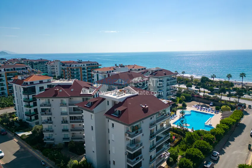 Apartament 2+1 z meblami i widokiem na morze w rejonie Kestel - pierwszy przybrzeżny, odpowiedni dla obywatelstwa 1 