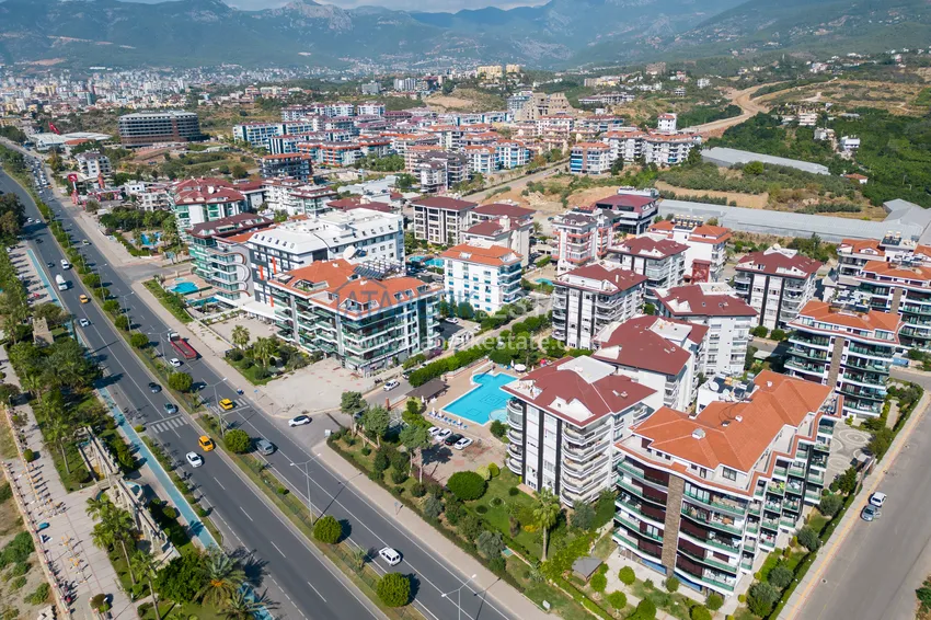Apartament 2+1 z meblami i widokiem na morze w rejonie Kestel - pierwszy przybrzeżny, odpowiedni dla obywatelstwa 4 