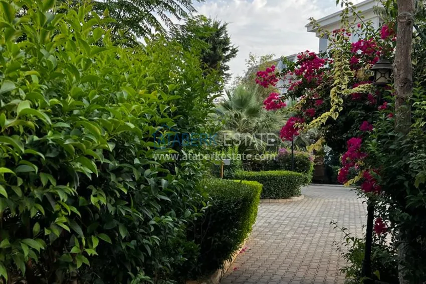 Dwupoziomowy penthouse 3+1 w Oba, Alanya. Nadaje się do zezwoleń na obywatelstwo i pobyt 8 