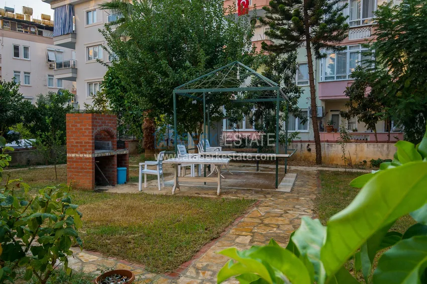 Gotowe mieszkanie w centrum Alanyi, na zezwolenie na pobyt — apartament z jedną sypialnią z meblami i widokiem na góry 7 