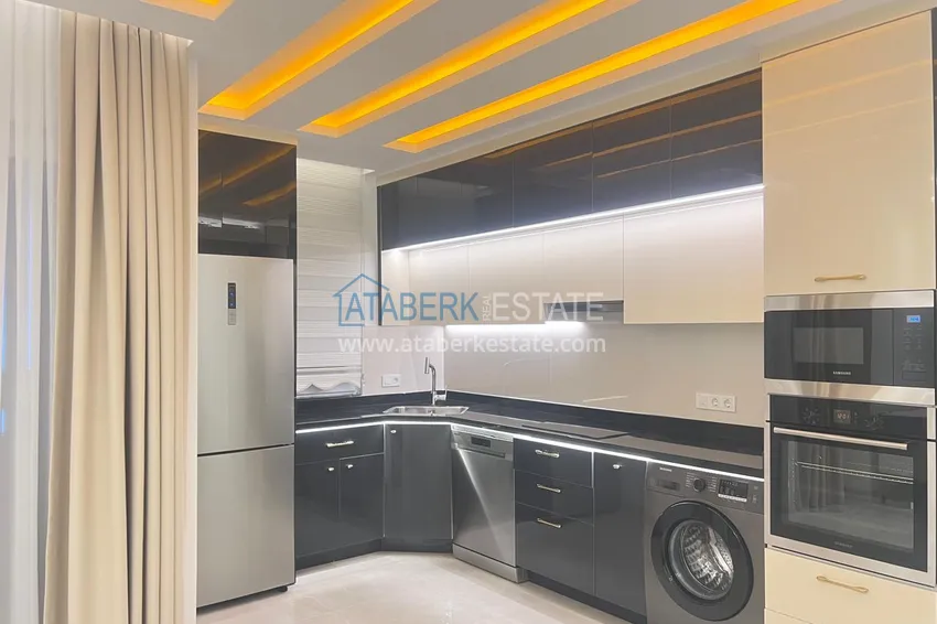 Kupuj  Jednopokojowy apartament pod klucz z dwoma przeszklonymi balkonami w prestiżowym kompleksie - Mahmutlar, Alanya 3 