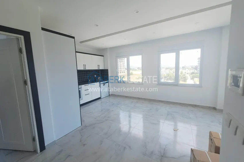 Kupuj  Apartament 1+1 z dwoma balkonami i dobrym wykończeniem w Alanya, dzielnica Avsallar  3 