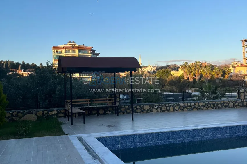 Apartament 1+1 z dwoma balkonami i dobrym wykończeniem w Alanya, dzielnica Avsallar  4 