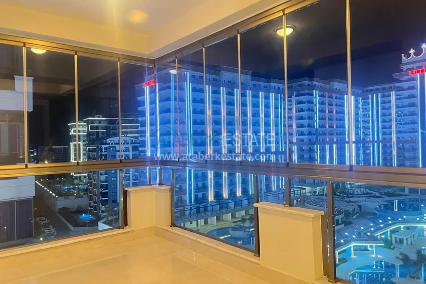 Kupuj  Jednopokojowy apartament pod klucz z dwoma przeszklonymi balkonami w prestiżowym kompleksie - Mahmutlar, Alanya 16 