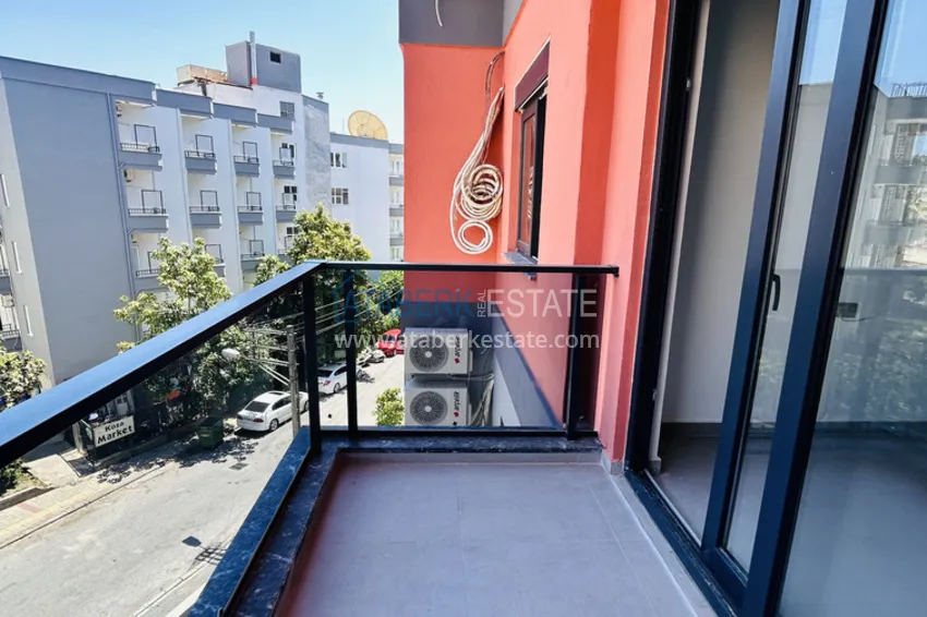 Kupuj  Nowy apartament 1+1 w centrum Alanyi — 150 m do plaży Keykubat 10 