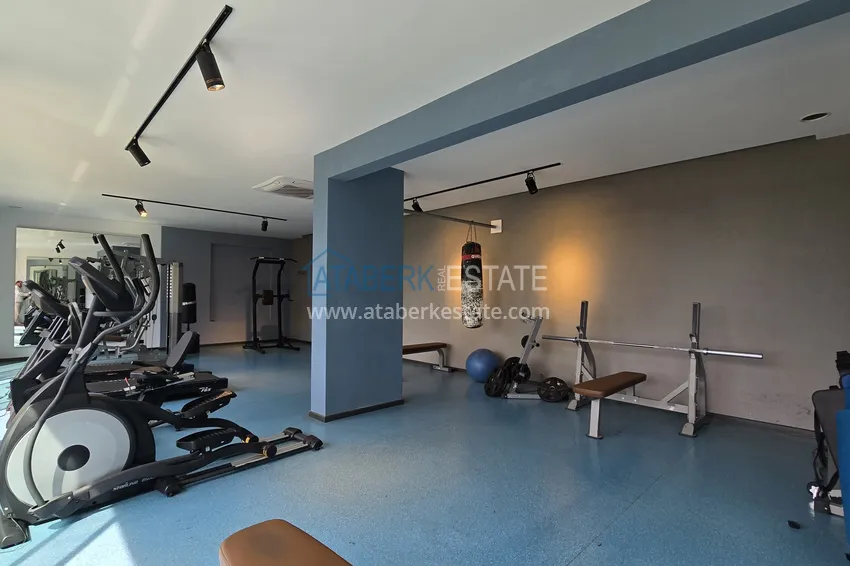 Penthouse 3+1 z prywatnym basenem na tarasie w Kargicak - klasa premium i panoramiczne widoki 20 
