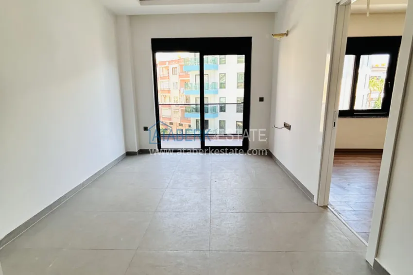 Kupuj  Nowy apartament 1+1 w centrum Alanyi — 150 m do plaży Keykubat 4 