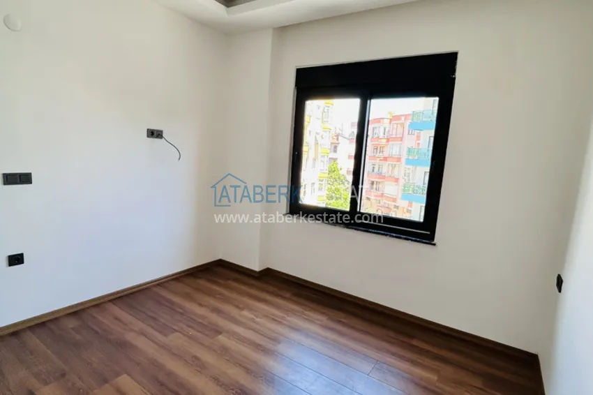 Kupuj  Nowy apartament 1+1 w centrum Alanyi — 150 m do plaży Keykubat 5 