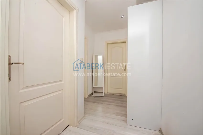 Kupuj  Dwupoziomowy penthouse 2+1 z meblami i widokiem na morze w centrum Mahmutlar 11 