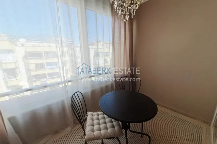 Kupuj  Apartament 1+1 w centrum Mahmutlar od właściciela — umeblowany, z przeszklonym balkonem, 250 m od morza 10 