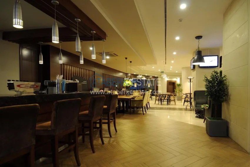 Umeblowane mieszkanie 2+1 do wynajęcia w Alanyi, dzielnica Mahmutlar — legendarny kompleks hotelowy z prywatną plażą nr 708 17 