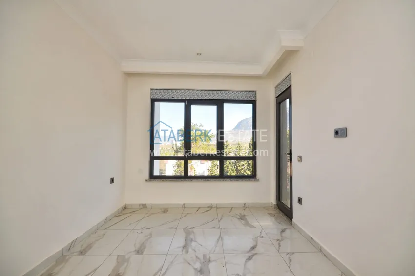 Kupuj  Nowe apartamenty 1+1 z widokiem na góry w Mahmutlar — główna nieruchomość w Alanyi 9 