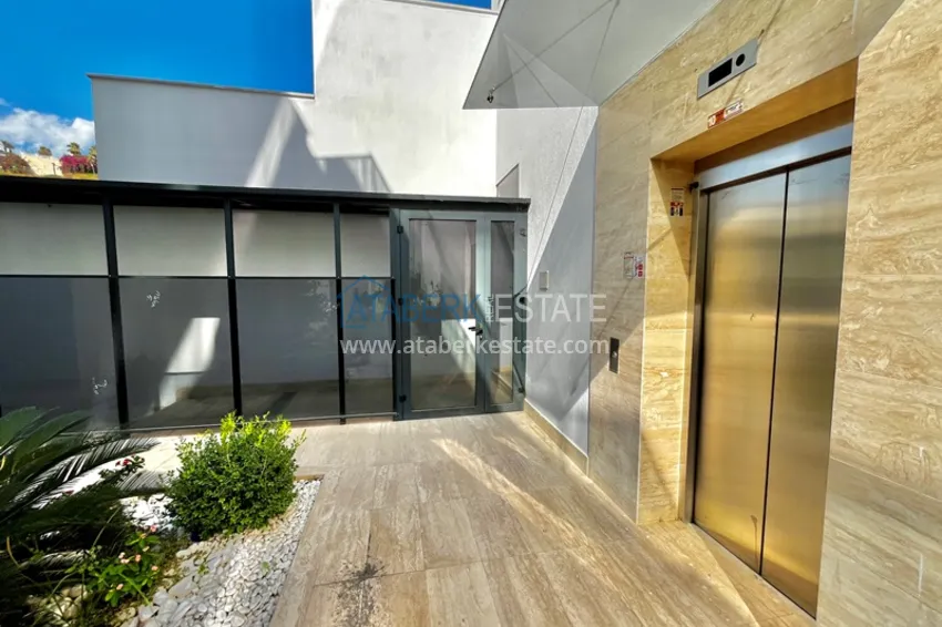 Kupuj  Elite triplex willa 4+2 w Alanya, dzielnica Kargicak - umeblowana i z prywatnym basenem  3 