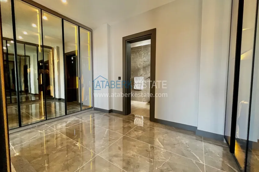 Kupuj  Elite triplex willa 4+2 w Alanya, dzielnica Kargicak - umeblowana i z prywatnym basenem  25 