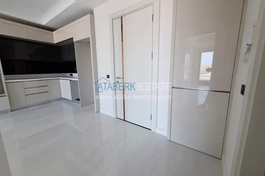 Kupuj  Apartament 1+1 85 m² w kompleksie hotelowym klasy premium na wybrzeżu Turkler — Alanya 2 