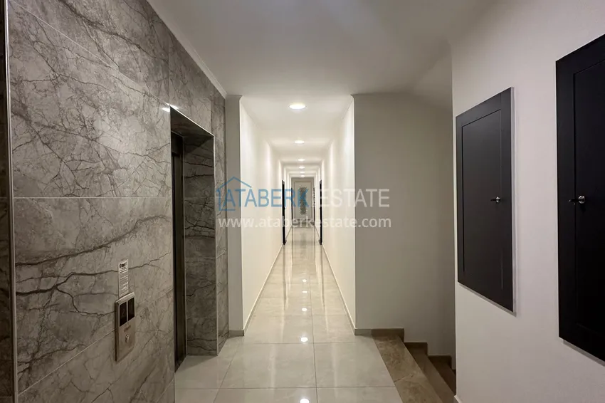 Apartament 2+1 w centrum Alanyi - z oddzielną kuchnią i widokiem na góry, odpowiedni na zezwolenie na pobyt 5 