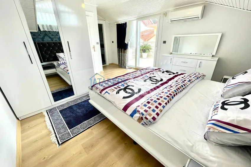 Kupuj  Duplex 3+1 w Alanyi - umeblowany w centrum Oba, 300 metrów od plaży  16 