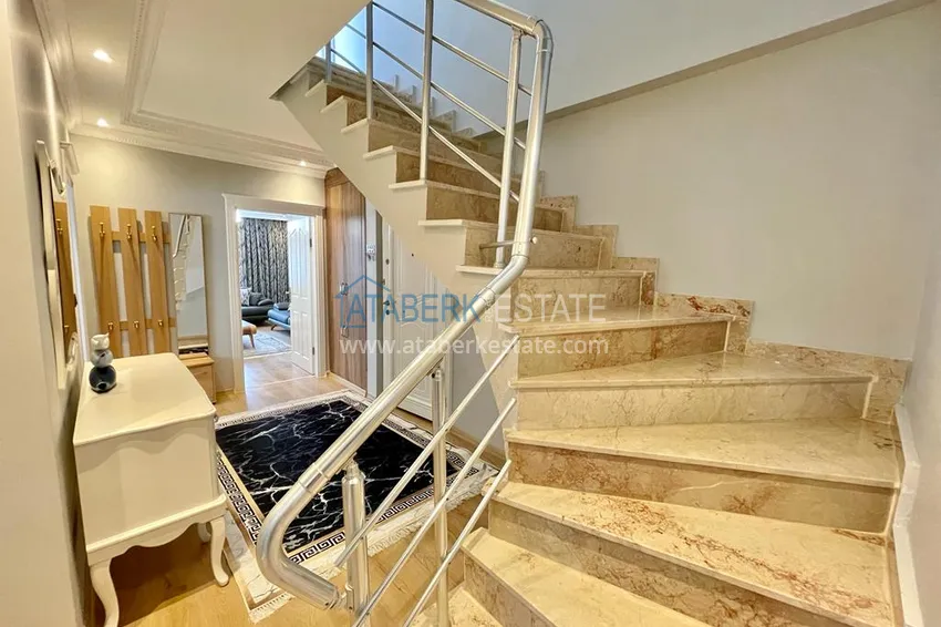 Kupuj  Duplex 3+1 w Alanyi - umeblowany w centrum Oba, 300 metrów od plaży  19 