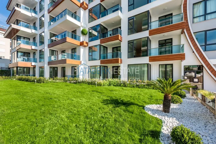 Apartament 1+1 z prywatnym ogrodem w elitarnym kompleksie przy plaży — Alanya, dzielnica Kestel 17 