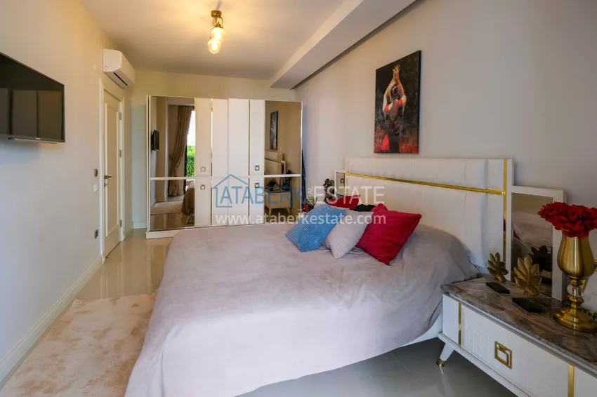 Kupuj  Apartament 1+1 z prywatnym ogrodem w elitarnym kompleksie przy plaży — Alanya, dzielnica Kestel 17 