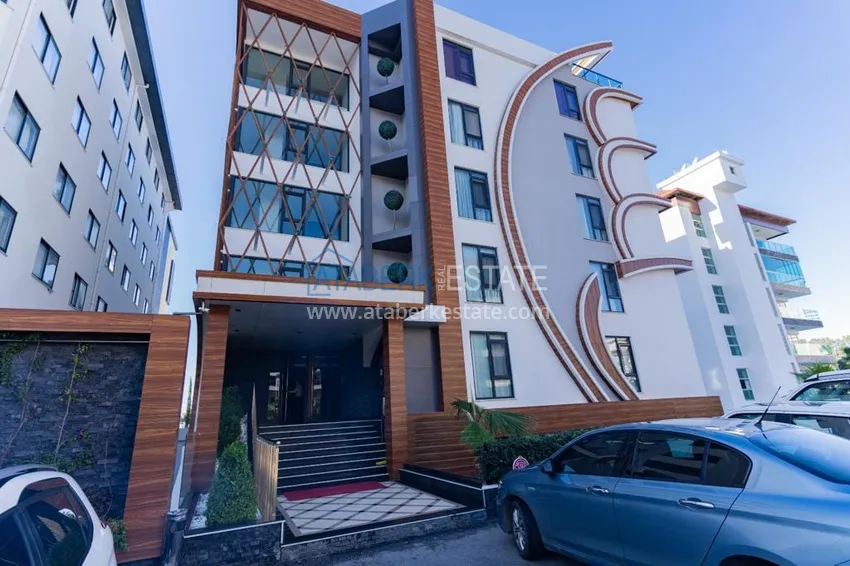 Apartament 1+1 z prywatnym ogrodem w elitarnym kompleksie przy plaży — Alanya, dzielnica Kestel 18 