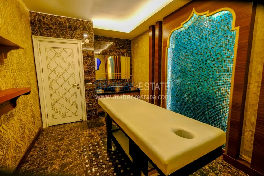 Apartament 1+1 z prywatnym ogrodem w elitarnym kompleksie przy plaży — Alanya, dzielnica Kestel 28 