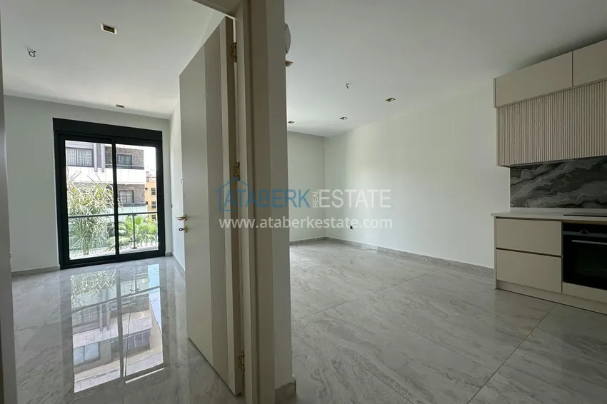 Kupuj  Apartament 1+1 w nowym kompleksie w centrum Alanyi. Nadaje się do wynajmu krótkoterminowego 1 