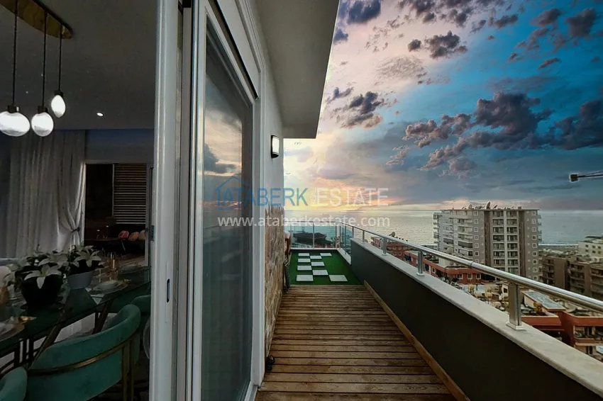 Kupuj  Elitarny triplex penthouse o oryginalnym designie w Alanya, dzielnica Mahmutlar 11 