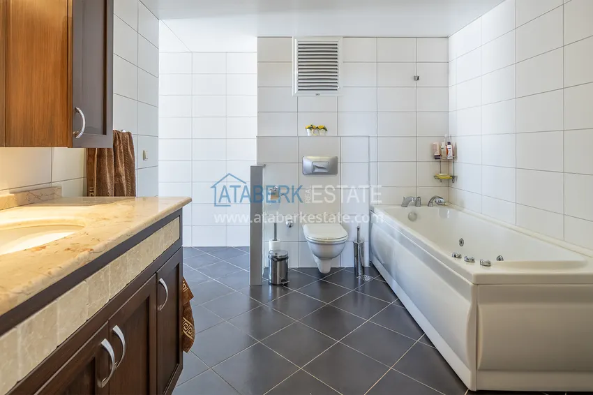 Kupuj  Nieruchomość na zezwolenie na pobyt w Alanyi. Dwupoziomowy penthouse pod klucz z panoramicznym widokiem, dzielnica Tosmur 11 