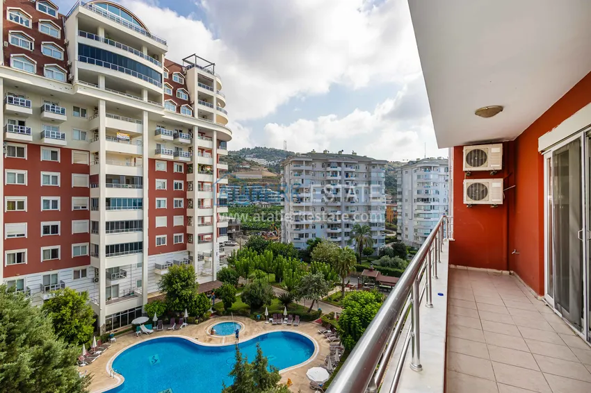 Kupuj Mieszkanie 2+1 po remoncie, odpowiednie na zezwolenie na pobyt, dzielnica Cikcilli, Alanya 13