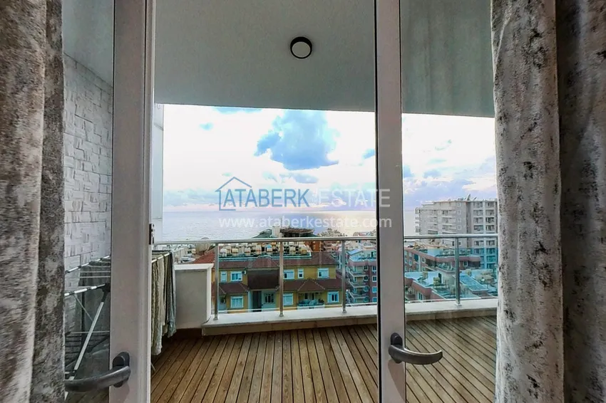 Kupuj  Elitarny triplex penthouse o oryginalnym designie w Alanya, dzielnica Mahmutlar 31 