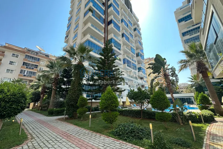 Elitarny triplex penthouse o oryginalnym designie w Alanya, dzielnica Mahmutlar 3 