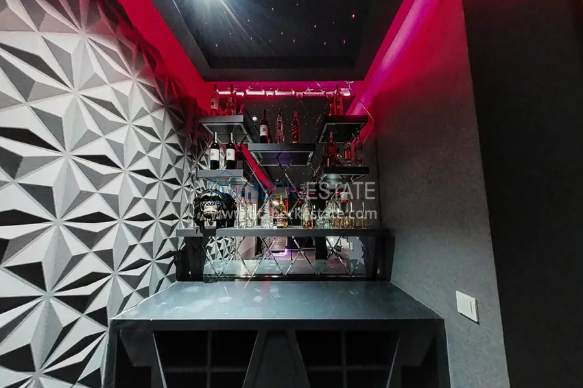 Kupuj  Elitarny triplex penthouse o oryginalnym designie w Alanya, dzielnica Mahmutlar 53 