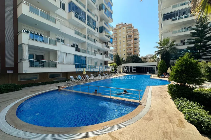 Elitarny triplex penthouse o oryginalnym designie w Alanya, dzielnica Mahmutlar 4 